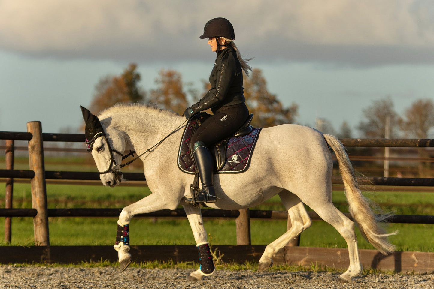 Ultraviolet Saddle Pad Set